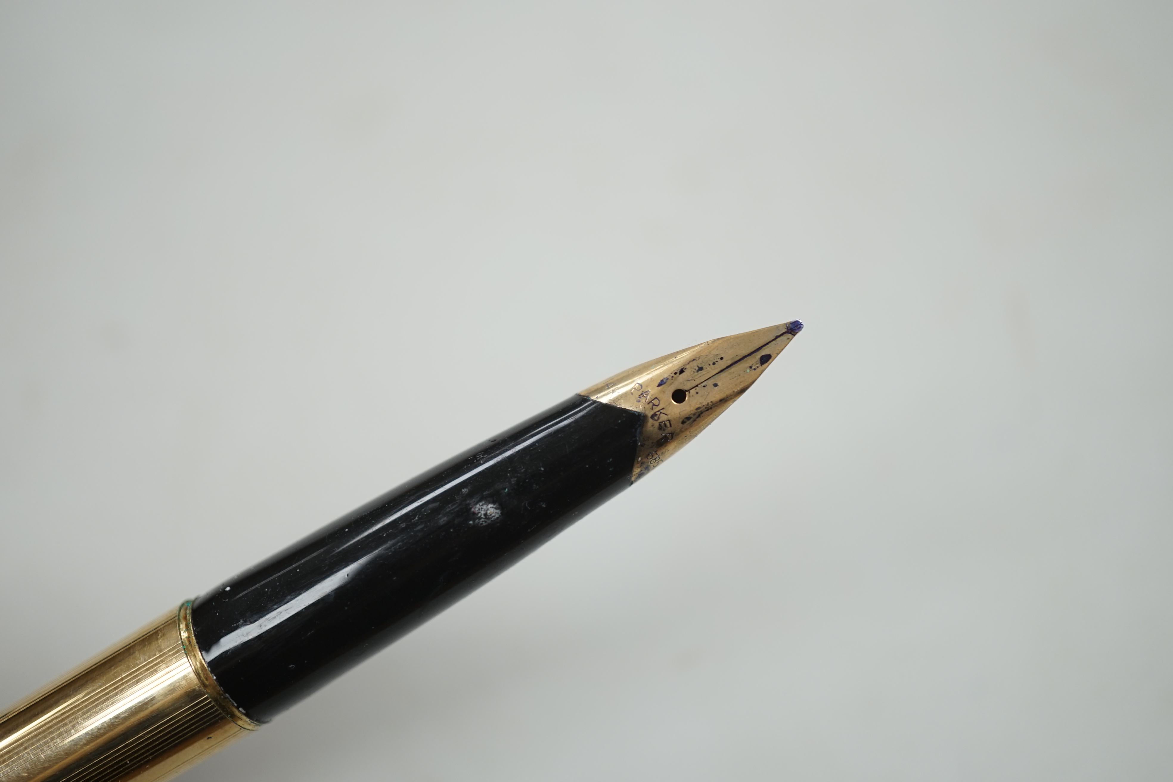 A cased gold plated Parker fountain pen